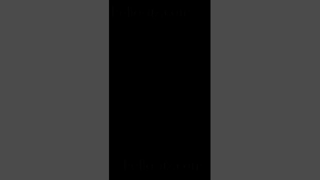 Зрелая баба в позе раком ебется с любовником на природе